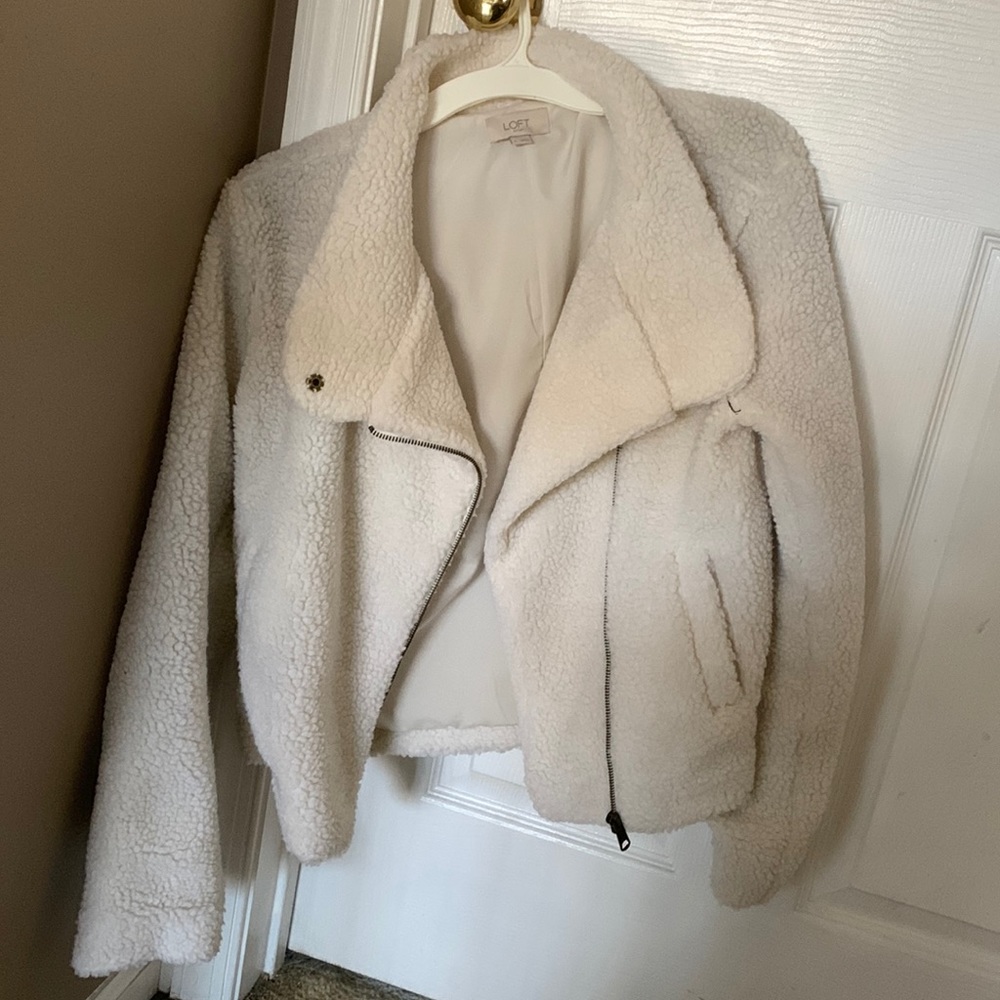 Loft NWOT Sherpa Cropped Jacket